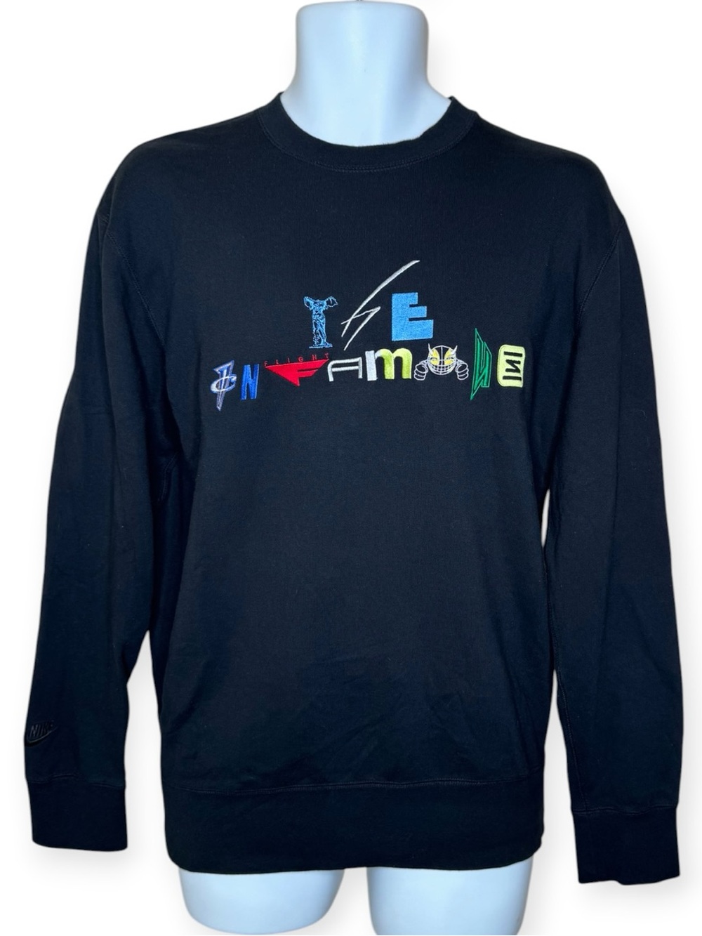Nike Sportswear The Infamous Crew Sweatshirt S Black Embroidered